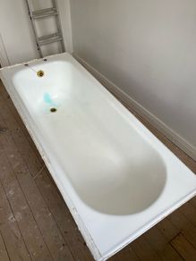 Solid Cast Iron Bath - FREE