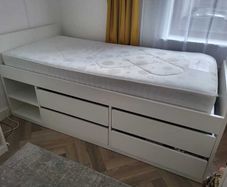 Kids bed with mattress