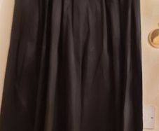 Ladies skirt. BLACK Brand new
