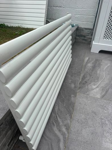 Vertical single 10 Panel Radiator