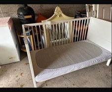 Childs Cot & Mattress
