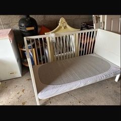 Childs Cot & Mattress