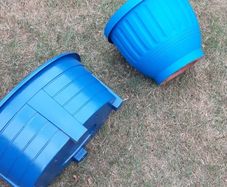 plant pots