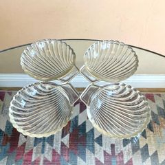 Set of 4 Vintage Pyrex Glass Shell Dishes Plates Bowls