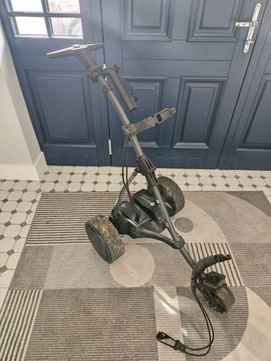 Motocaddy SE Electric Trolley