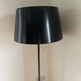 floor lamp Image 3