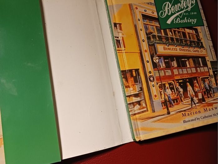 A Little Book of Bewley's Baking/ Marion Maxwell /1996
