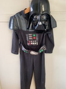 Star Wars Darth Vader costume 3-4