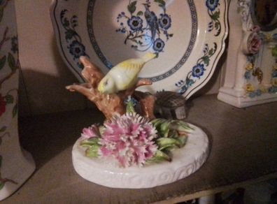China Bird on a Tree Stump