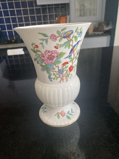 Aynsley large cottage garden vase wi