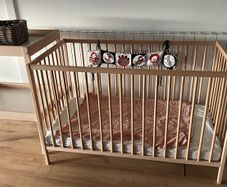 Baby Crib & Matching Changing Table