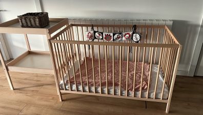 Baby Crib & Matching Changing Table