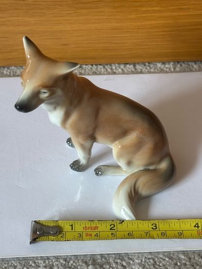 Vintage Metzler and Ortloff German Porcelain Fox Figurine