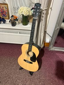 Acoustic guitar