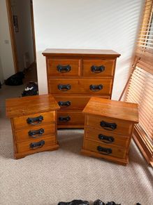 Solid Pine Bedroom Furniture Set