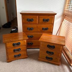 Solid Pine Bedroom Furniture Set