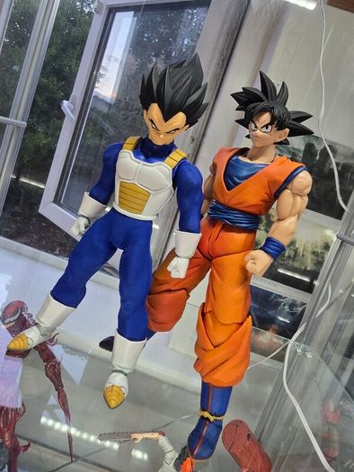 Imagination Works Goku and Vegeta (READ DESCRIPTION)