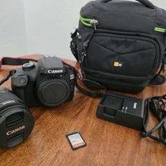 Canon EOS 4000D DSLR 18-55mm Lens with Bag and Accessories