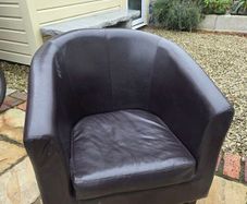 2 chairs