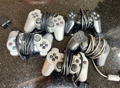 PS2 , Sony , Dual shock remote controllers x 5 , not working