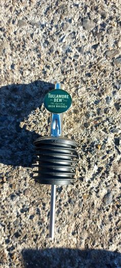 tullamore pourer brand new,price includes post to anywhere in Ireland thank you, sold as is ,see pictures. Or if buyer collects cheaper,