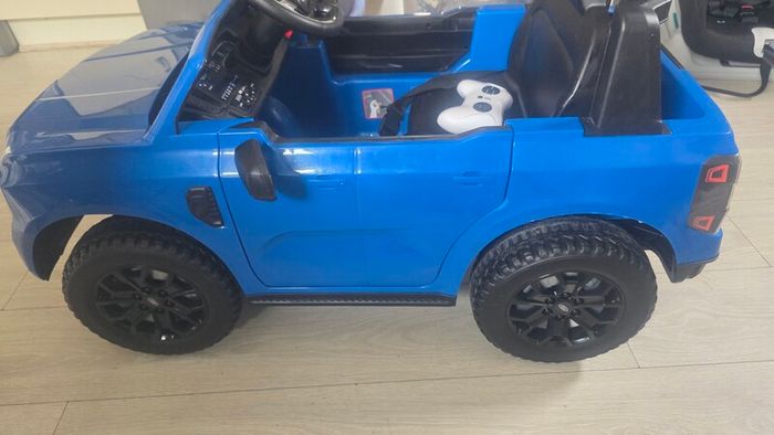 Electric ride on Ford Ranger