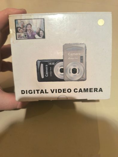 16 Megapixel Digital camera