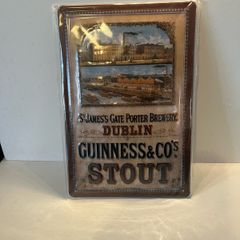 Guinness metal plaque (new)