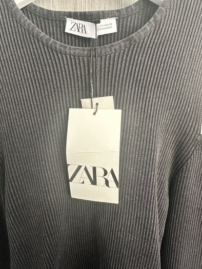 Bnwt Zara Top - M
