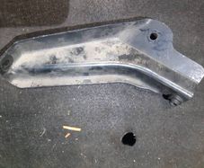 Bmw E60 E61 E63 5 Series 2003-10 Wind Screen Washer Bottle Container Top Bracket