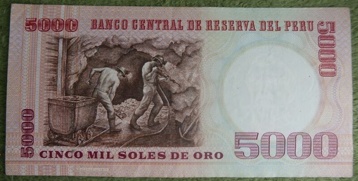 Variety of 10 Different Foreign Banknotes most of Peru