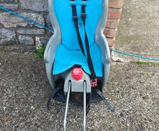 Rear child seat for bike