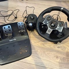 logitech G920 Xbox PC wheel pedals shifter