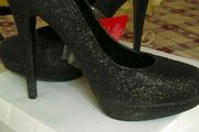 BNWT Sparkly black high heel shoes Size 7
