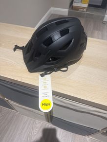 MTB Giant Helmet