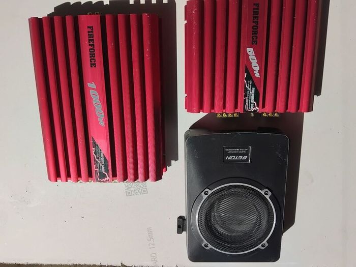 "Car Audio Bundle  Fireforce 1000W Amplifier, Act