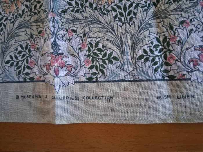 Willliam Morris Myrtle Irish Linen Tea Towel