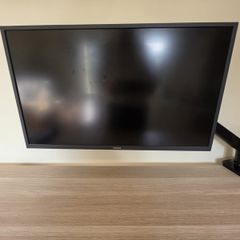 Samsung Monitor with arm