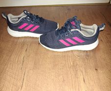 Adidas trainers size 2, excellent condition