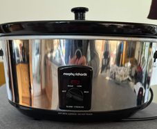 Large slow cooker, Morphy Richards, 6.5l