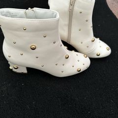 Savida studded Ankle boot