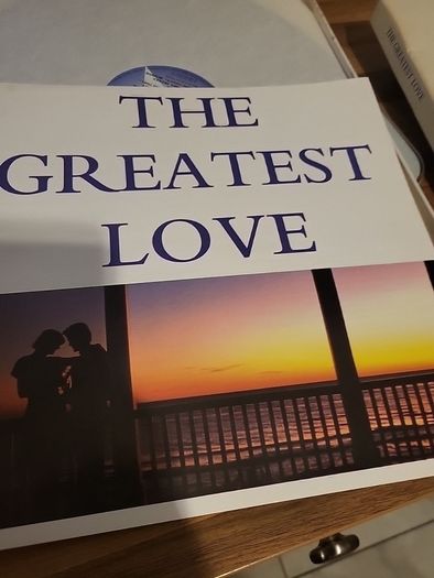 The greatest love 4 vinyl boxset