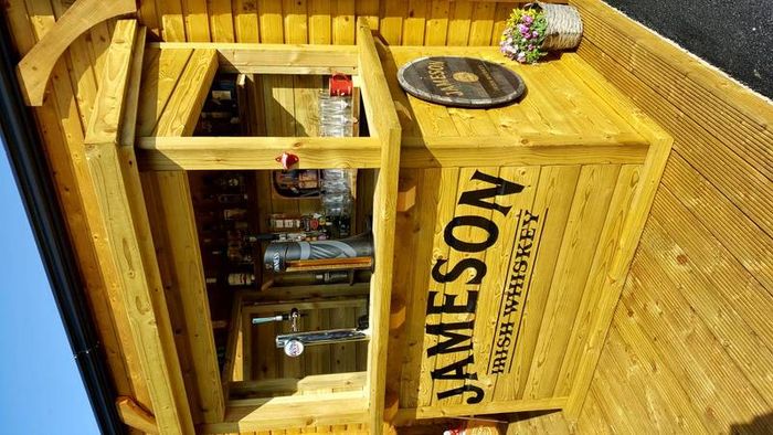 Garden Bar - Art & Signwriting