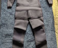 Wetsuit & Booties (Olaian)