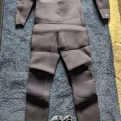 Wetsuit & Booties (Olaian)
