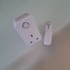 Hive Smart Home Bundle: Active Plug & Motion Sensor