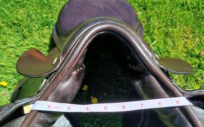 Berney Bros GP Saddle 17.5 inch