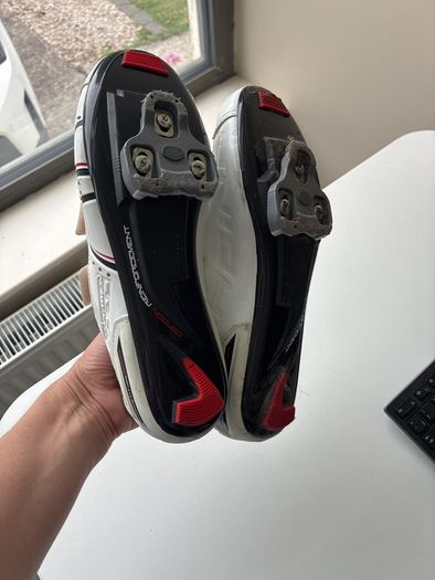 cycling shoes