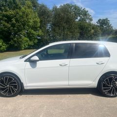 2017 Volkwagen Golf MK7