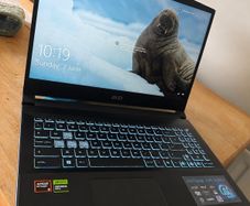 Gaming Laptop RTX 4070 Ryzen 9